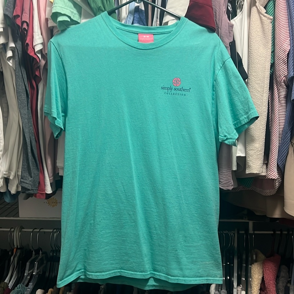 Simply Southern T-Shirt. Size Medium.